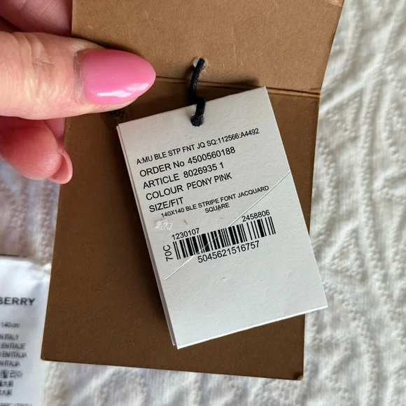 Burberry Pink Striped Scarf 140 x 140 cm - Picture 6 of 7